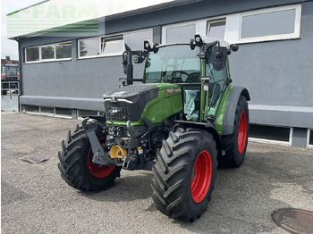 Tractor FENDT 211 Vario