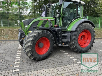 Tractor FENDT 516 Vario