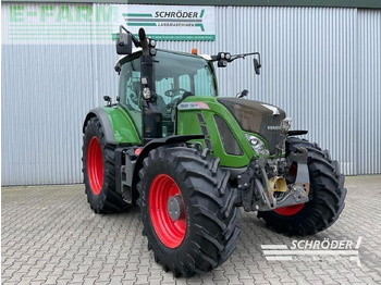Tractor FENDT 720 Vario