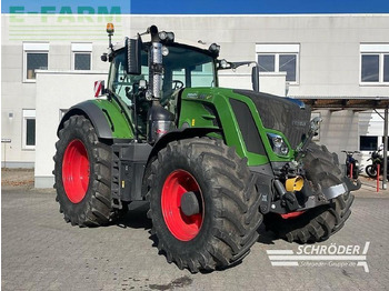 Tractor FENDT 828 Vario