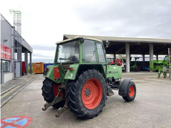 Tractor Fendt farmer 305 ls 40 km/h: foto 5 Tractor Fendt farmer 305 ls 40 km/h: foto 5