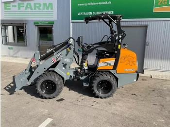 Cargadora de ruedas GIANT