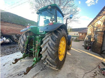 Tractor John Deere 8320: foto 4