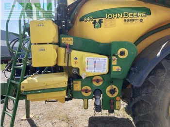 Pulverizador arrastrado John Deere 840 tf: foto 3