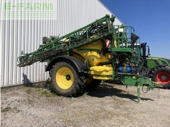 Pulverizador arrastrado JOHN DEERE
