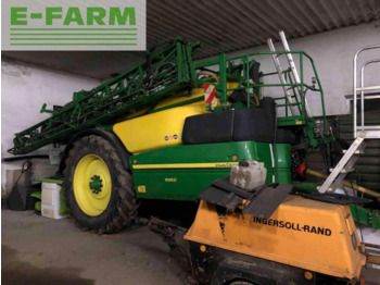 Pulverizador arrastrado JOHN DEERE