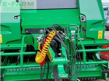 Empacadora de pacas cuadradas John Deere v461m: foto 3