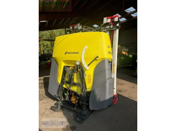 Pulverizador arrastrado KVERNELAND