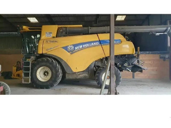 Cosechadora de granos NEW HOLLAND CR series