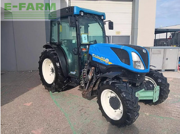 Tractor NEW HOLLAND T4
