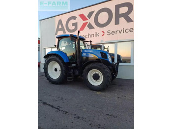 Tractor NEW HOLLAND T6000