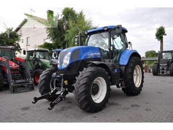 Tractor NEW HOLLAND T7.200