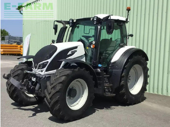 Tractor VALTRA N174