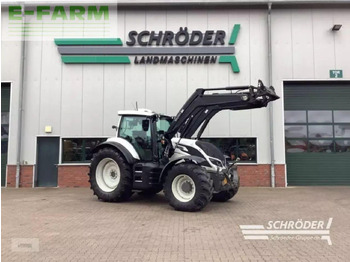 Tractor VALTRA T174