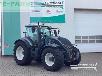 Tractor VALTRA T214