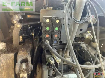 Tractor VALTRA T174
