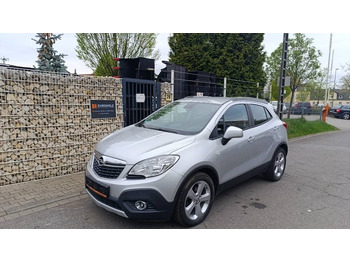 Coche OPEL