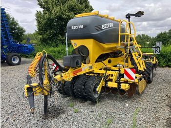 Sembradora BEDNAR