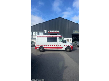 Ambulancia RENAULT Master