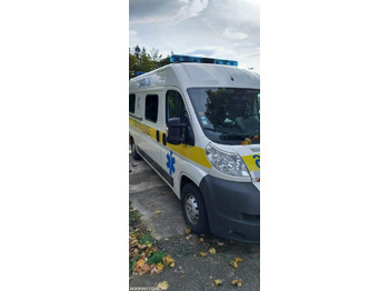 Ambulancia Peugeot BOXER, 3L HDI, 2012, 329317 kms, moteur 63435kms: foto 2