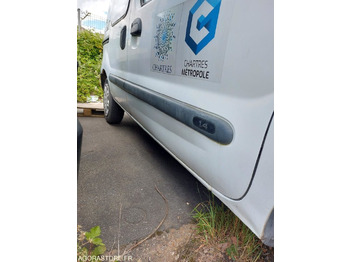 Furgoneta pequeña RENAULT KANGOO - 2000 - 119 023KM - NON ROULANT: foto 5 Furgoneta pequeña RENAULT KANGOO - 2000 - 119 023KM - NON ROULANT: foto 5