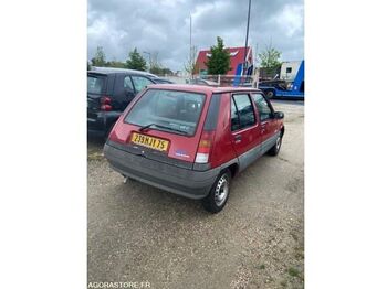 Hatchback Renault R5: foto 4 Hatchback Renault R5: foto 4