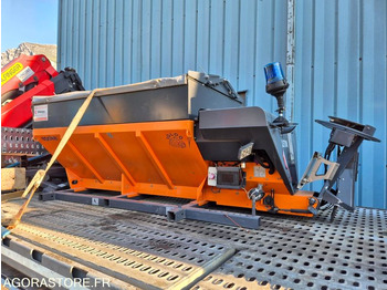 Maquinaria de jardinería