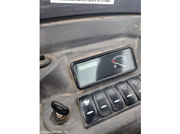 Miniexcavadora mini pelle ECR25D: foto 2 Miniexcavadora mini pelle ECR25D: foto 2