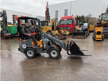 Cargadora de ruedas nuevo GiANT G1100: foto 5