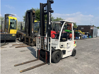 Carretilla elevadora de gas Hyster H2.5FT: foto 2