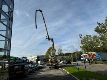 Bomba de hormigón Iveco Eurotrakker 410 8X4 CIFA PUMP 24M + MIXER FULL STEEL + REMOTE CONTROL: foto 5 Bomba de hormigón Iveco Eurotrakker 410 8X4 CIFA PUMP 24M + MIXER FULL STEEL + REMOTE CONTROL: foto 5