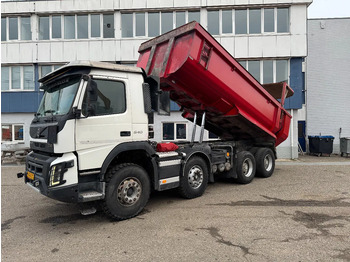 Camión volquete VOLVO FMX 540