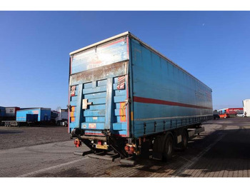 Semirremolque Krone 34 pl. Curtainsider/Planenauflieger/Gardintrailer: foto 3 Semirremolque Krone 34 pl. Curtainsider/Planenauflieger/Gardintrailer: foto 3