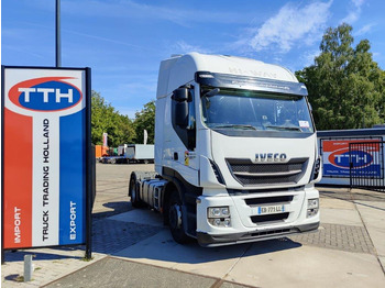 Cabeza tractora IVECO