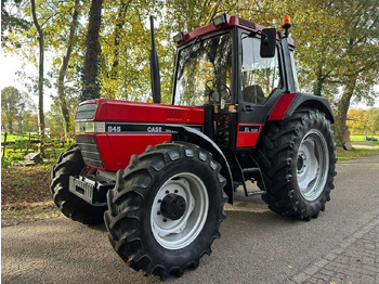 Tractor CASE IH 844XL