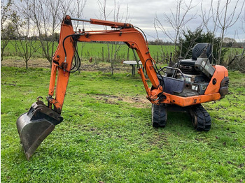 Miniexcavadora HITACHI