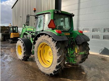 Tractor 2001 JOHN DEERE 6220 FOUR WHEEL DRIVE FARM TRACTOR: foto 3 Tractor 2001 JOHN DEERE 6220 FOUR WHEEL DRIVE FARM TRACTOR: foto 3