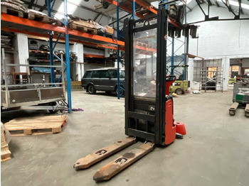 Carretilla elevadora FENWICK