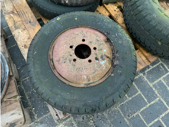 Tractor BATCH (TRUCK) TIRES AND RIMS: foto 4