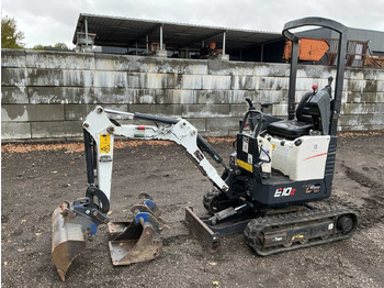 Miniexcavadora BOBCAT E10