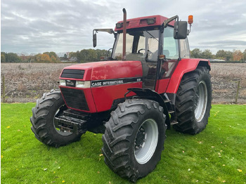Tractor CASE IH