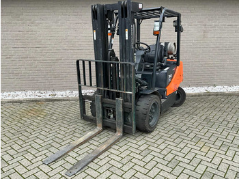 Carretilla elevadora DOOSAN