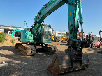 Excavadora de cadenas Kobelco SK235SR: foto 3