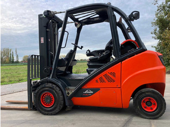 Carretilla elevadora LINDE H30T-02 FORKLIFT 2019: foto 4 Carretilla elevadora LINDE H30T-02 FORKLIFT 2019: foto 4