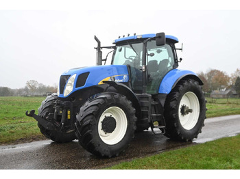 Tractor NEW HOLLAND T7000