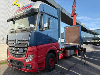 Camión MERCEDES-BENZ Actros 2548
