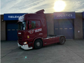 Camión SCANIA R 450