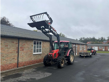 Tractor ZETOR