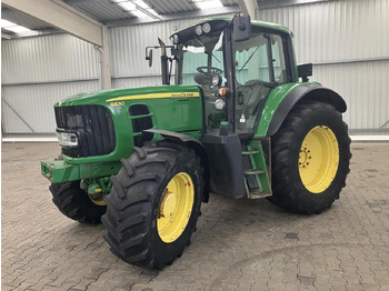 Tractor JOHN DEERE 6830
