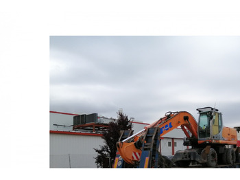 Excavadora de ruedas